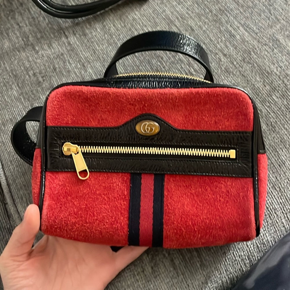 Gucci belt bag authentic (bought at sample sale)